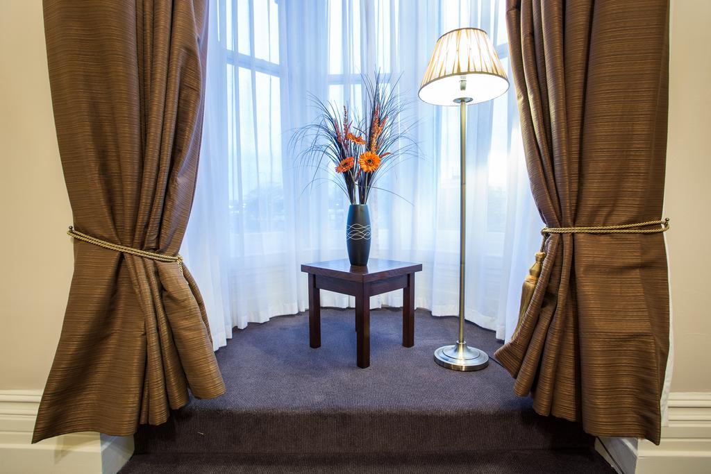 The Duke Of Edinburgh Hotel & Bar Barrow-in-Furness Εξωτερικό φωτογραφία