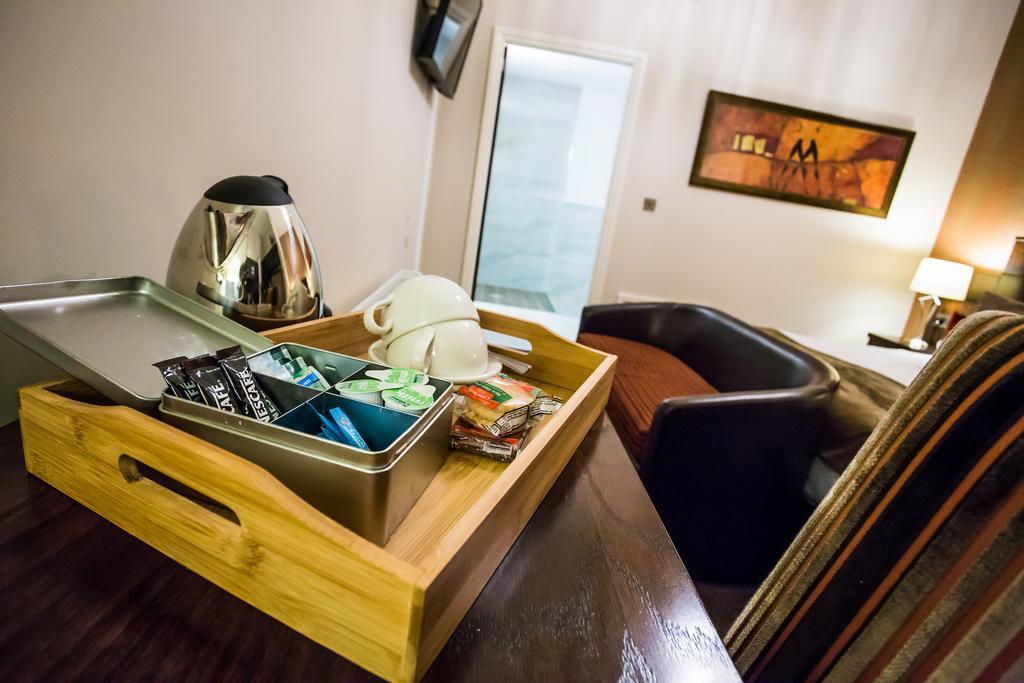 The Duke Of Edinburgh Hotel & Bar Barrow-in-Furness Εξωτερικό φωτογραφία