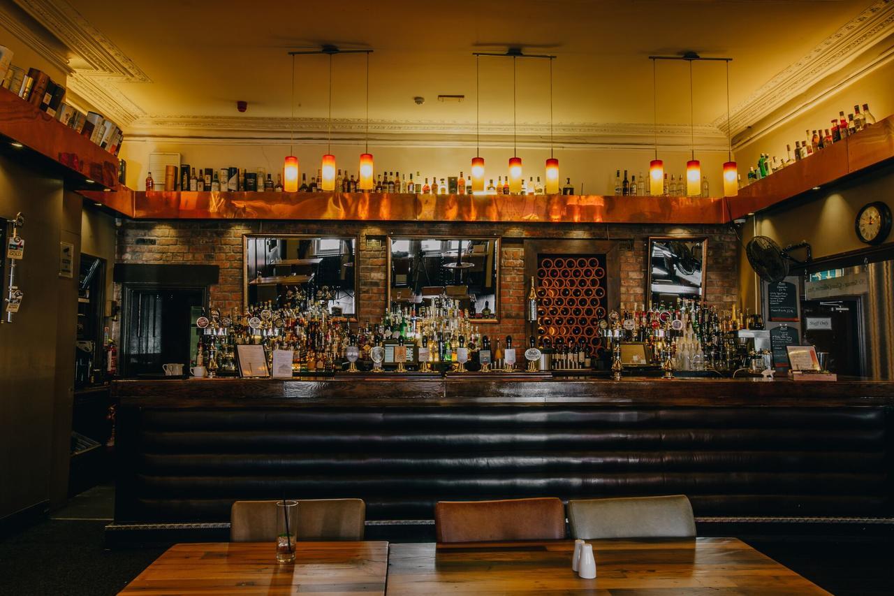The Duke Of Edinburgh Hotel & Bar Barrow-in-Furness Εξωτερικό φωτογραφία
