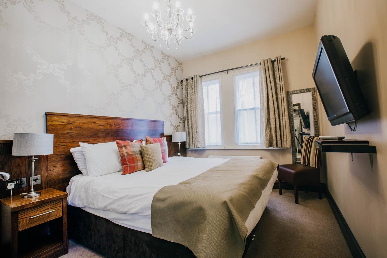 The Duke Of Edinburgh Hotel & Bar Barrow-in-Furness Εξωτερικό φωτογραφία