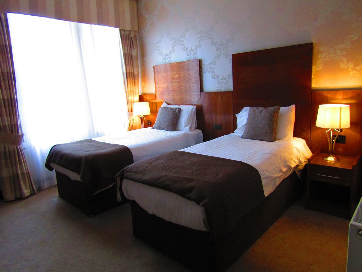 The Duke Of Edinburgh Hotel & Bar Barrow-in-Furness Εξωτερικό φωτογραφία